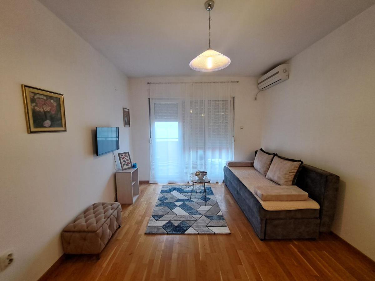 Hana Apartment Podgorica Exterior photo